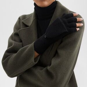 Theory Black Ribbed Cashmere Folding Gloves
